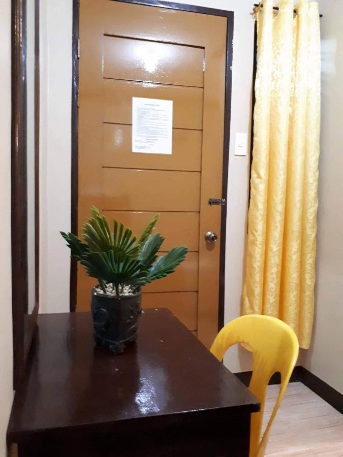Mikaela's Place Libaong Bagian luar foto